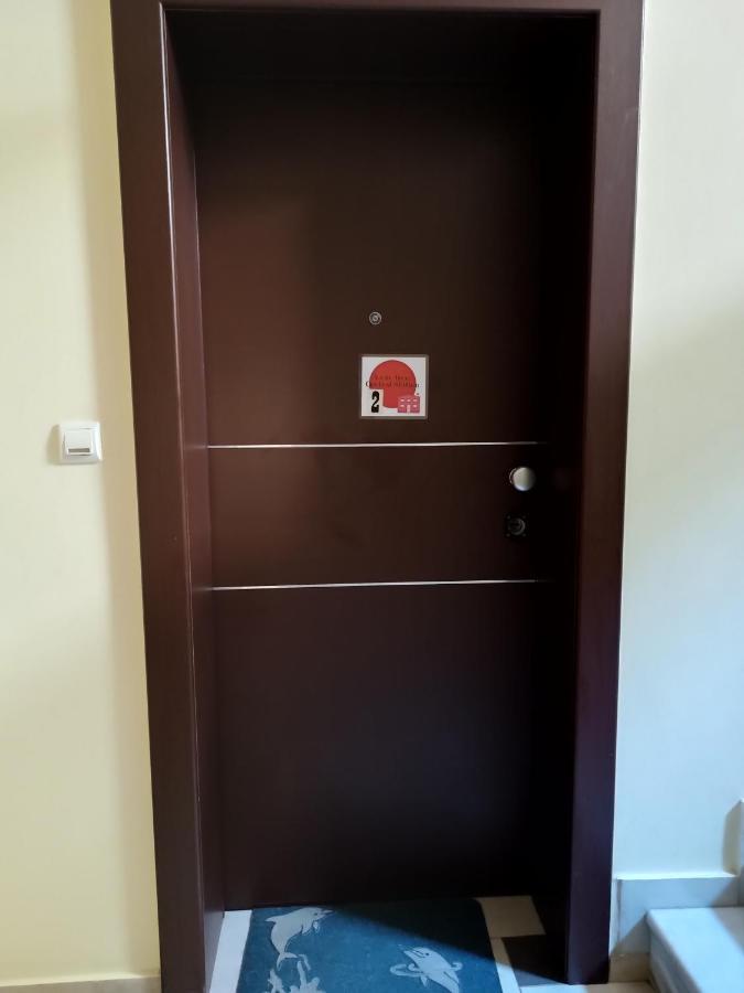 3 Min From Central Station No2 Private Free Parking Thessaloniki Exterior photo